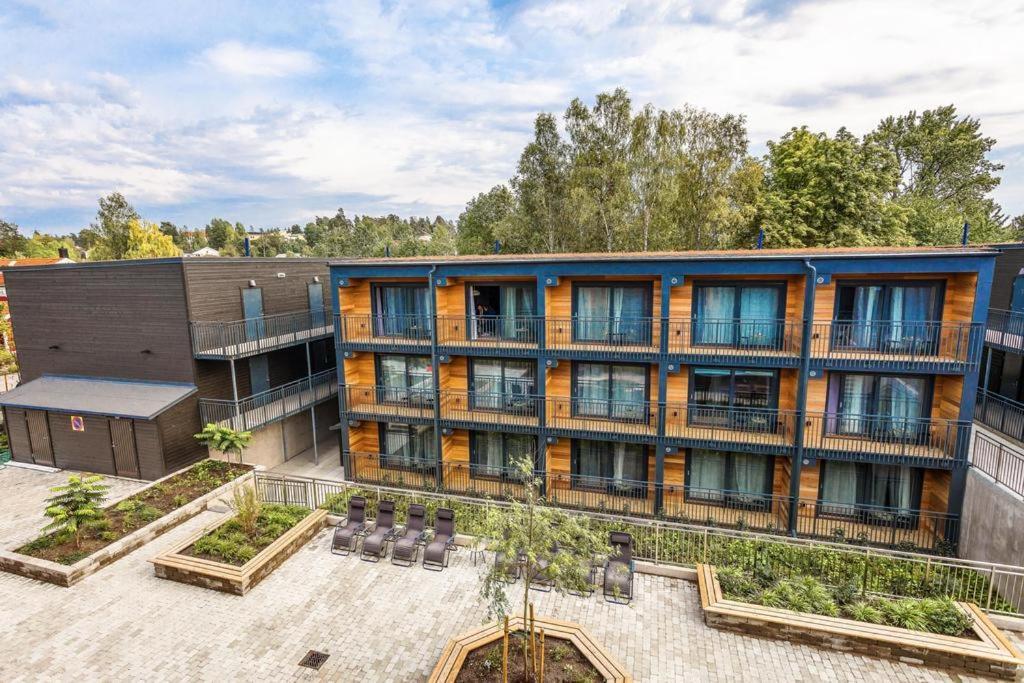 Hoom Home & Hotel Соллентуна Экстерьер фото